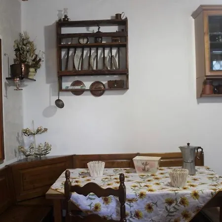 Al Castello Di Bibola 度假居